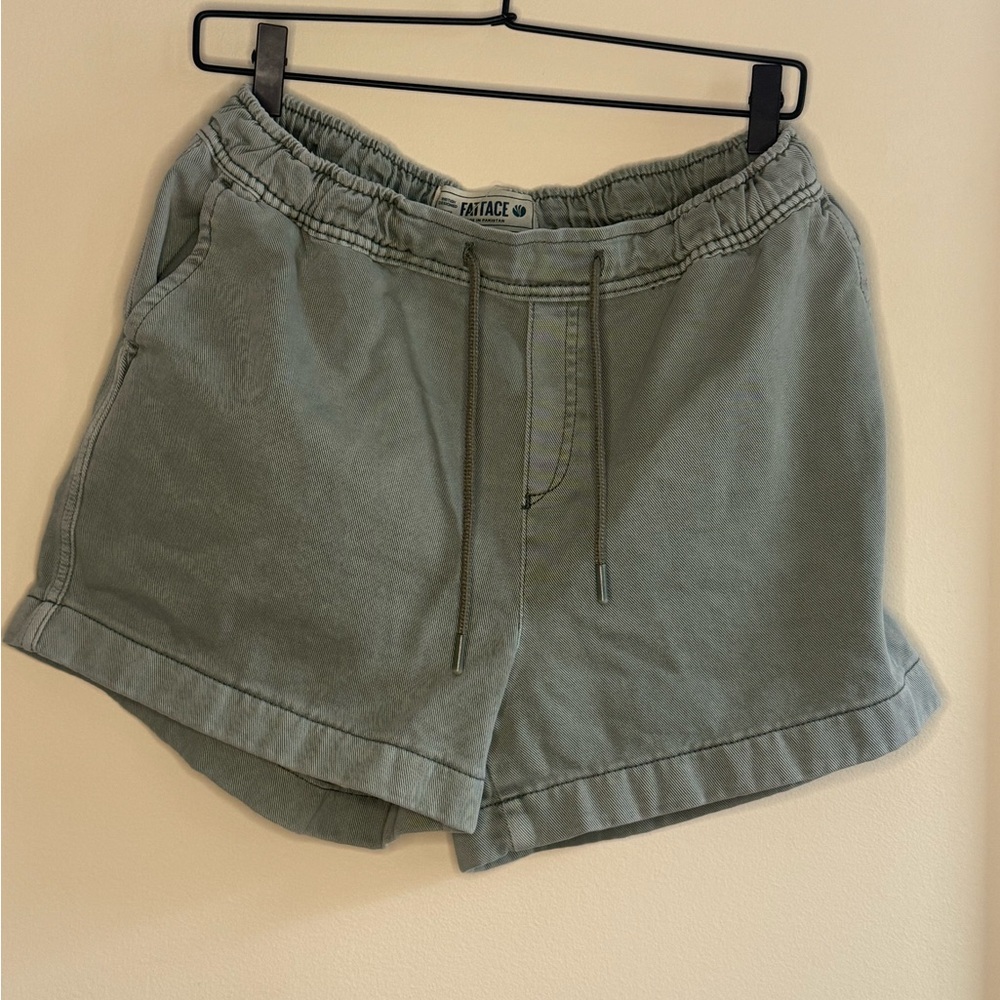 Relaxed Fit Olive Women's Cargo Shorts
